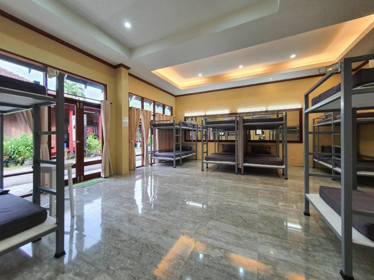 We Hostel Khaolak Кхаулак Экстерьер фото