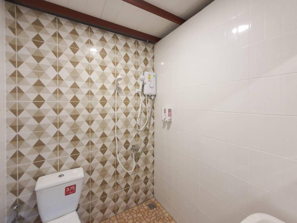 We Hostel Khaolak Кхаулак Экстерьер фото
